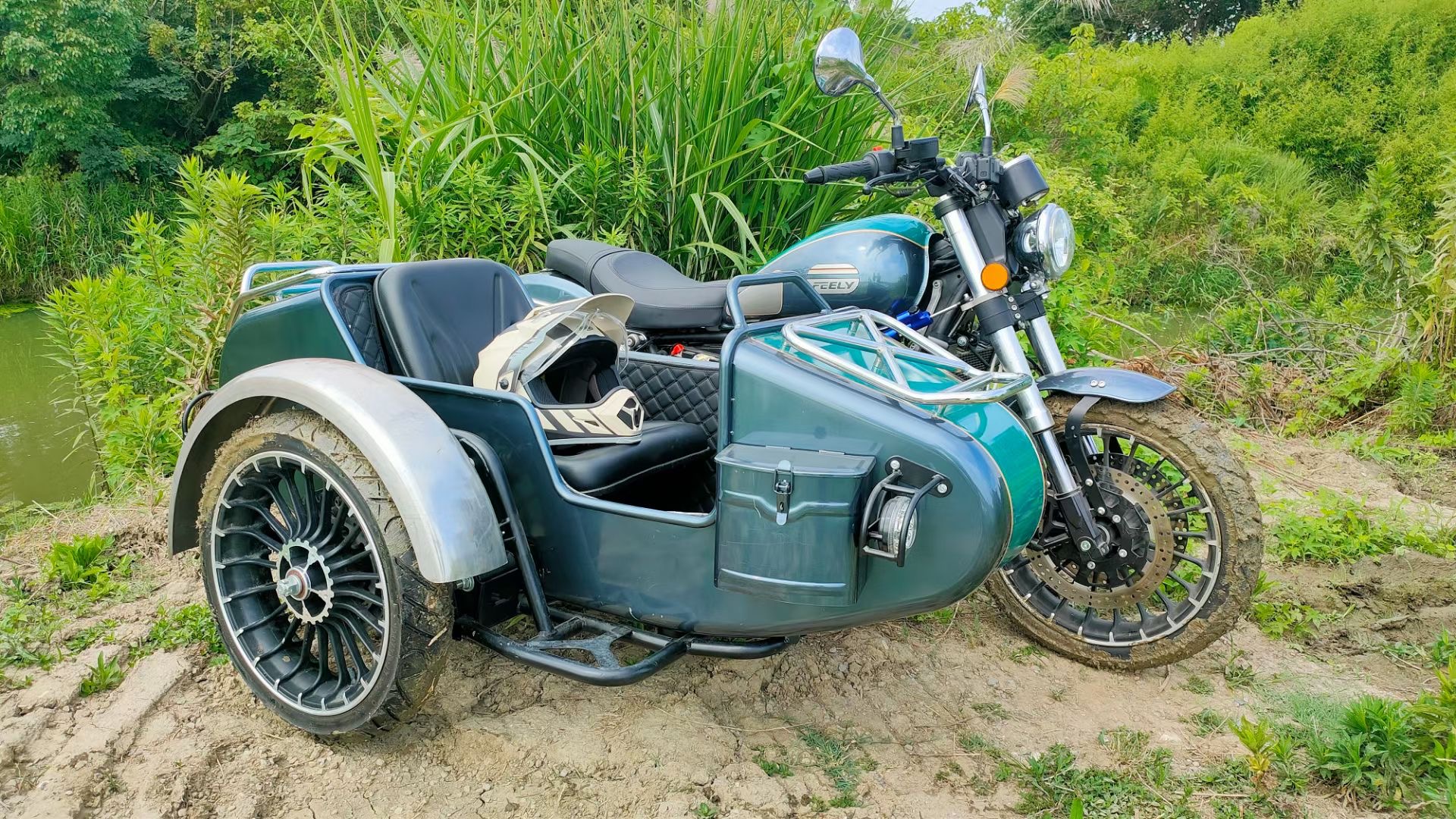 500cc  Retro Sidecar